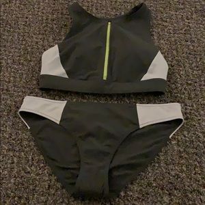 Athleta highneck swim set